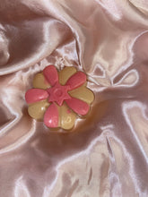 Load image into Gallery viewer, Cinnamon Apple Pie Body Soap 🍎 🥧 - Bold Beauty Pro LLC
